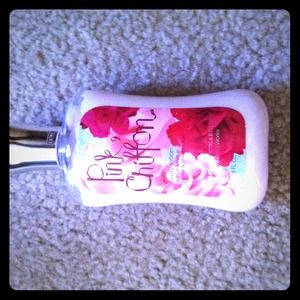Pink chitton body lotion