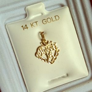 New 14KT Gold Sweet 16 Necklace