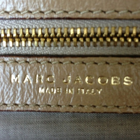 💯Authentic Marc Jacobs Collection Quilted - Picture 2 of 4