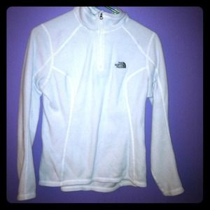 North face sweater/shirt