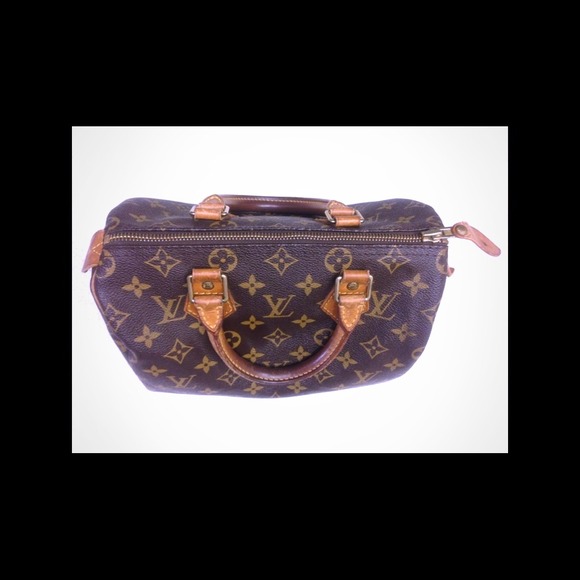 Additional pictures! Authentic LV