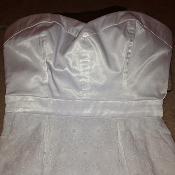 Authentic BEBE white strapless dress!!! - Picture 2 of 4