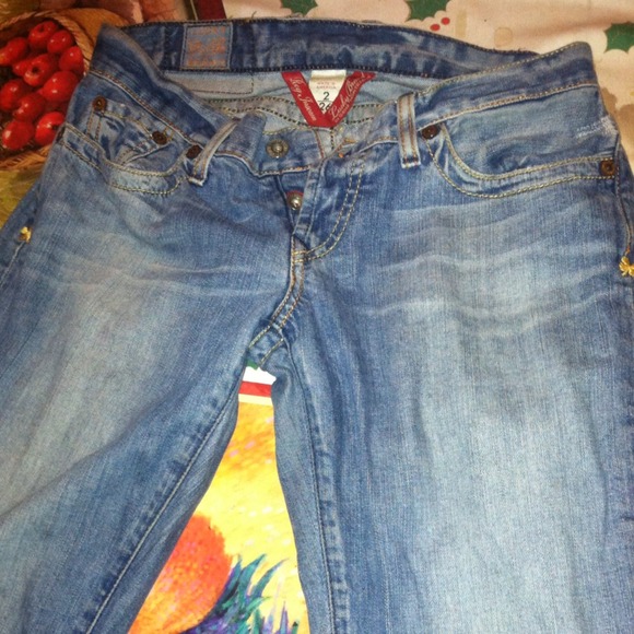 Lucky brand jeans newly worn - Picture 1 of 3