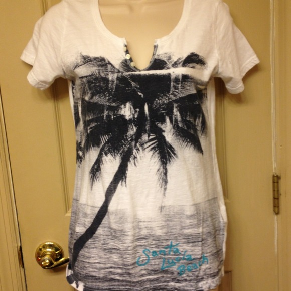 Sold❗️Lucky Brand short sleeve t- shirt.