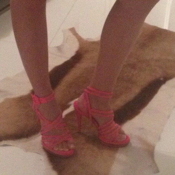 π«SOLDπ« Christian Louboutin Hot Pink ZipUps π - Picture 3 of 3