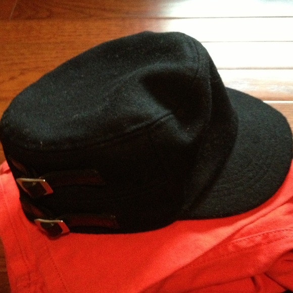 ❗SOLD Black hat