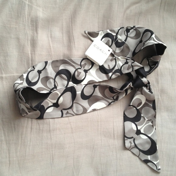 Coach head scarf