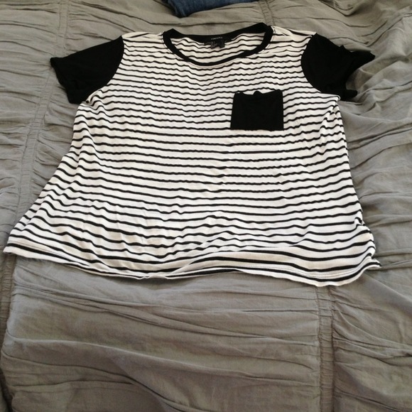 Womens Forever 21 striped shirt worn once, Large