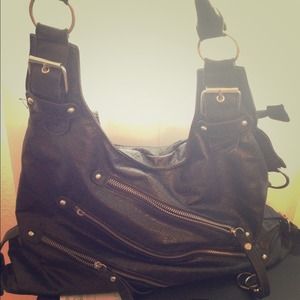 BLACK PURSE! 👜👍👍