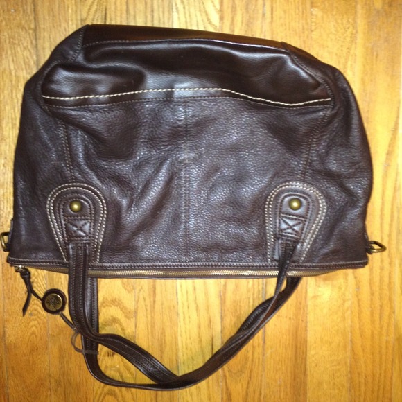 The sak 100% geniune leather brown purse EUC