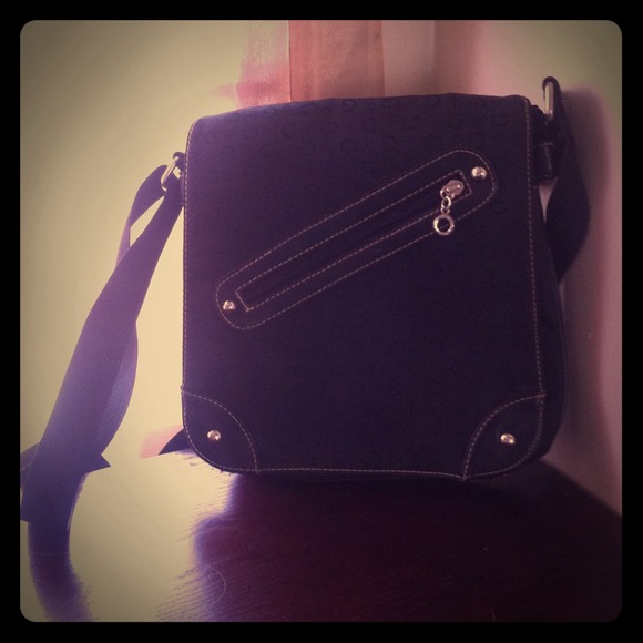 ❌DONATED❌Black Purse