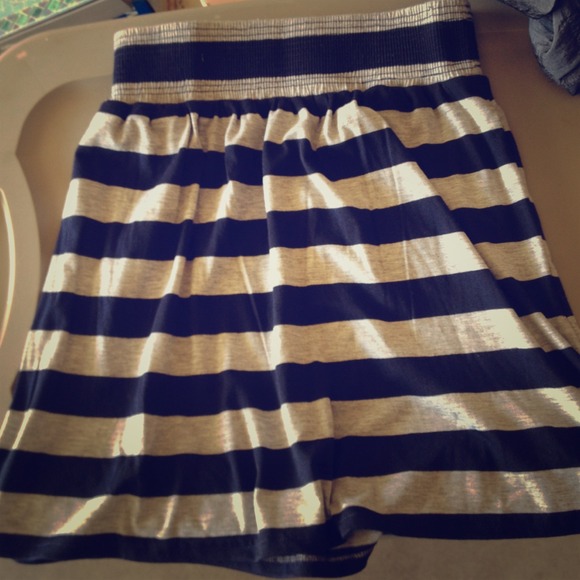 Striped skirt