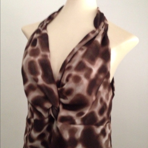 Worthington made sleeveless top - Picture 4 of 4