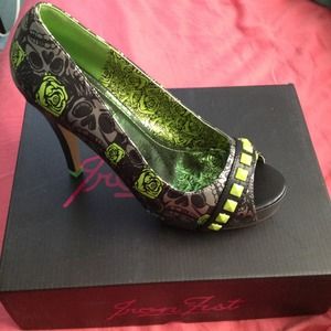 ❌ON HOLD Iron fist