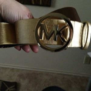Mk belt also in white!