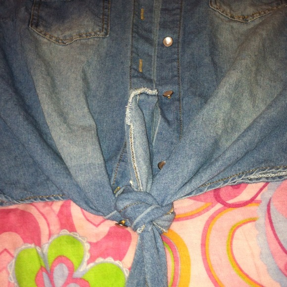 Jean Shirt - Picture 3 of 3