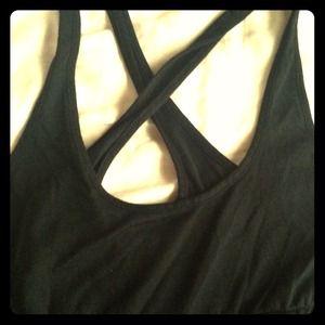 Crisscrossed black top