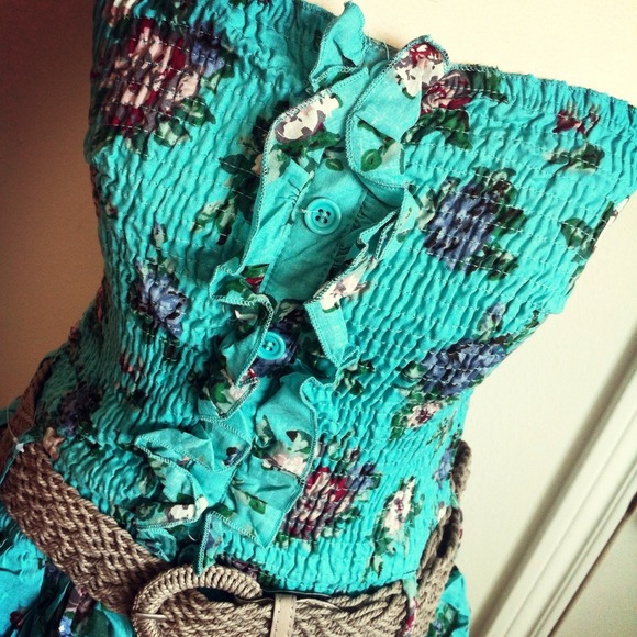 S O L D - Picture 2 of 5