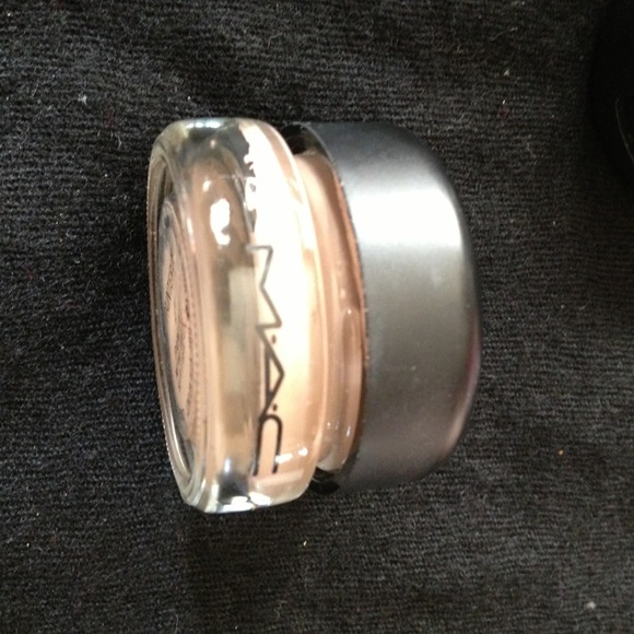 SOLD MAC Paint pot painterly