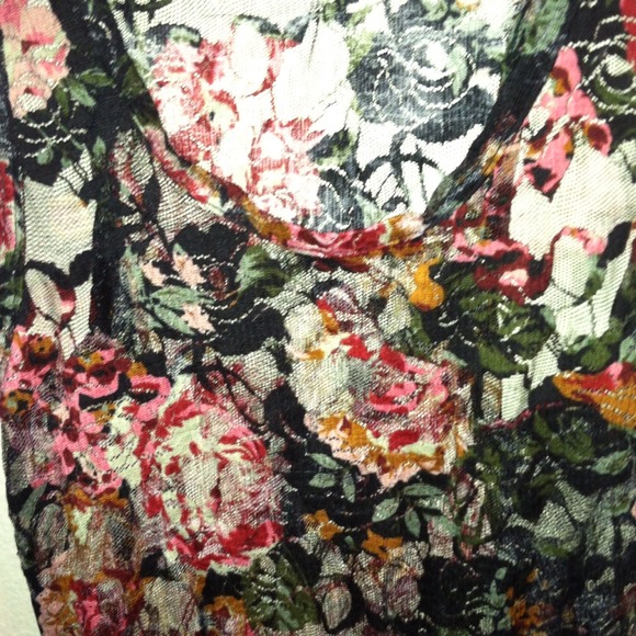 Shirt - Picture 2 of 2