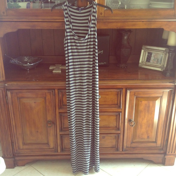 Gap XS Maxi Dress!!! Super cute!!!