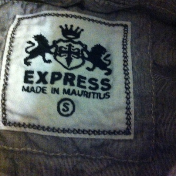 Express button up - Picture 2 of 2