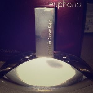 Calvin Klein Euphoria perfume