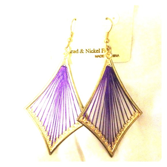 Chic earrings
