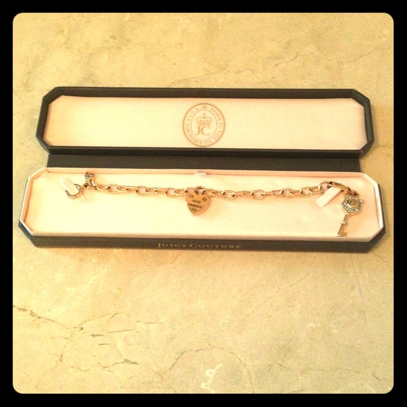 NEW Juicy Couture Bracelet Golden Color Heart& key