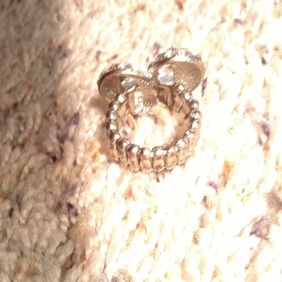 Heart ring 💍 - Picture 3 of 3