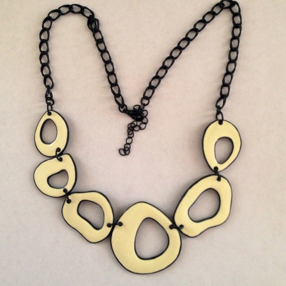 💝REDUCED💝 Chunky, Mod Necklace