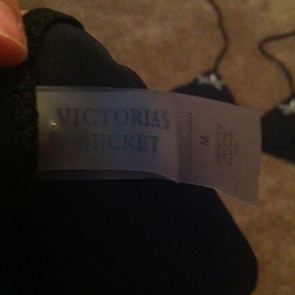 ⛔Sold in bundle⛔ - Picture 2 of 3