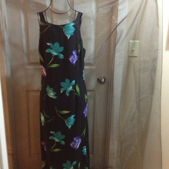 NEW black floral dress open back SAVE $75 off list