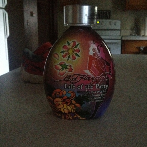 Ed hardy tanning lotion:)