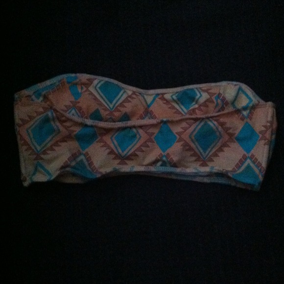 Tribal print bandeau. - Picture 2 of 2