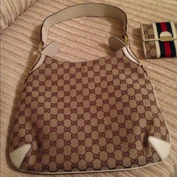 Authentic Gucci Handbag - Picture 1 of 4