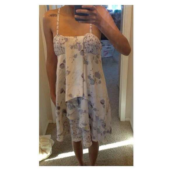 ❗REDUCED❗Beautiful baby doll lavender silk dress!