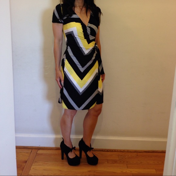 Love this faux style wrap dress so chic & classy - Picture 2 of 4