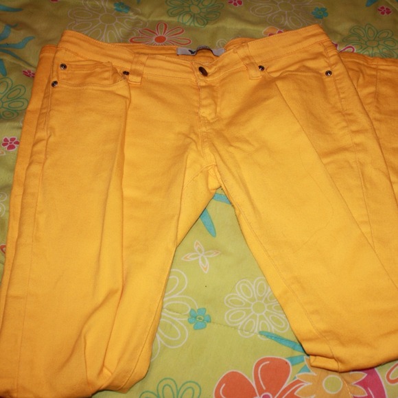 Yellow Skinny Jeans