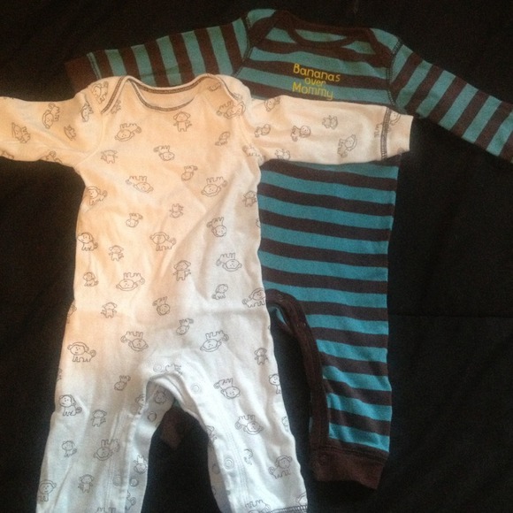 🚨Sold Baby boy pj jumpers! 💙