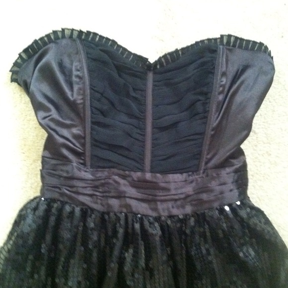 Sparkle Black Bubble Prom Dress - Picture 3 of 4
