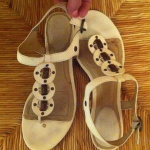 TRADED******Frye Leather Sandals