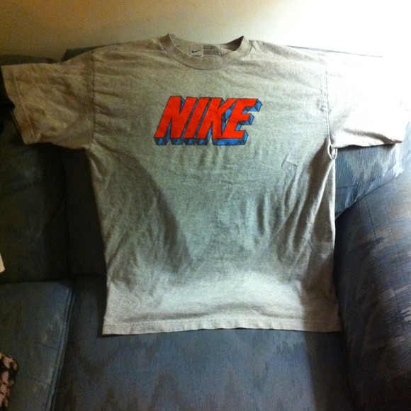 Nike t shirt