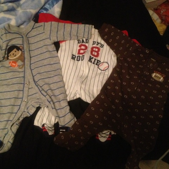 Sports baby boy pjs ! 😊💙🏈⚾