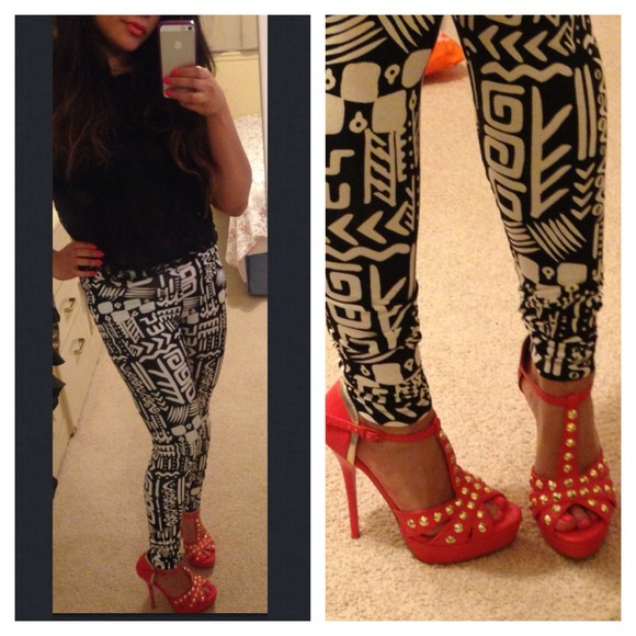 ✋ Not available ⬆️Ann Michelle platform heels. - Picture 4 of 4