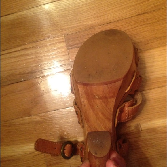 👏💕HOST PICK💕👏 8/14 - Picture 3 of 4