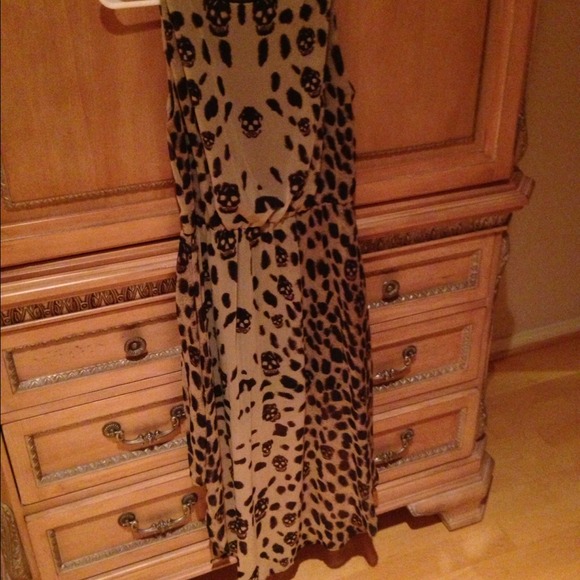 Hi-low dress - Picture 2 of 2