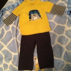 Baby boy bulldog outfit! 💙