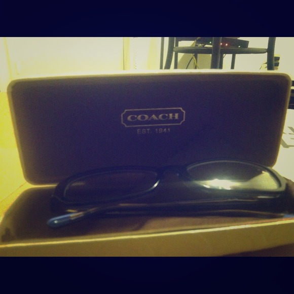 Brand new authentic coach glasses!(: