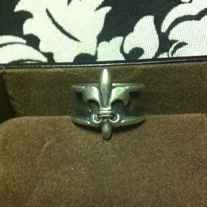 Authentic mignon faget ring